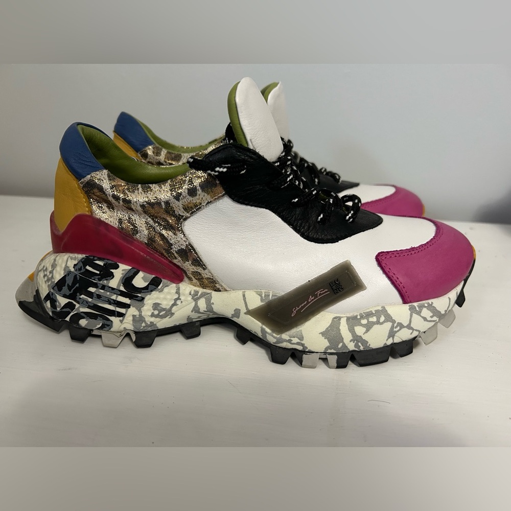 Bueno Women's Leopard Leather Sports Shoes